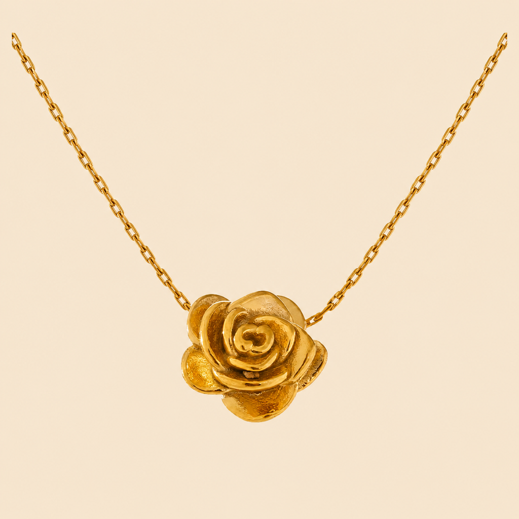 Collar de rosa bañado en oro