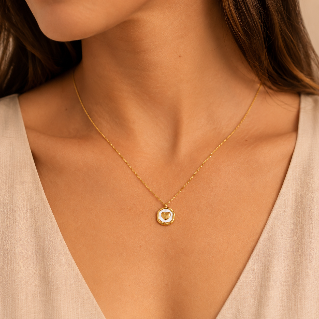 Collar de corazon bañado en oro