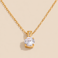 Collar bañado en oro con colgante de Zircón cúbico