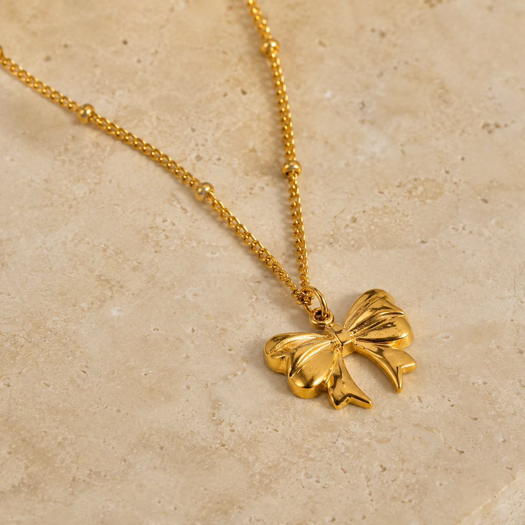 Collar de lazo bañado en oro