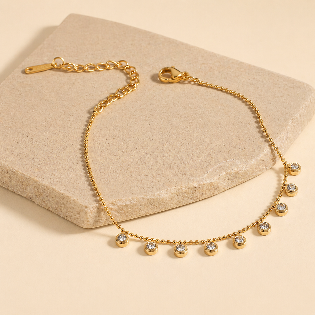 Pulsera bañada en oro con zirconitas